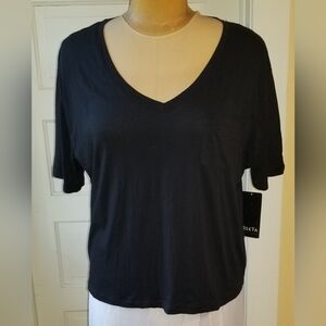 Asyka NWT Black V-Neck Women's Short Sleeve Top with Left Chest Pocket Size XL
